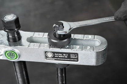 Kukko Pulling Device 18-3 (75–310 mm) 10t Tensile Force