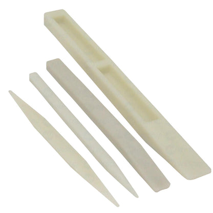 Nylon molding compound coil supports for winding heads
